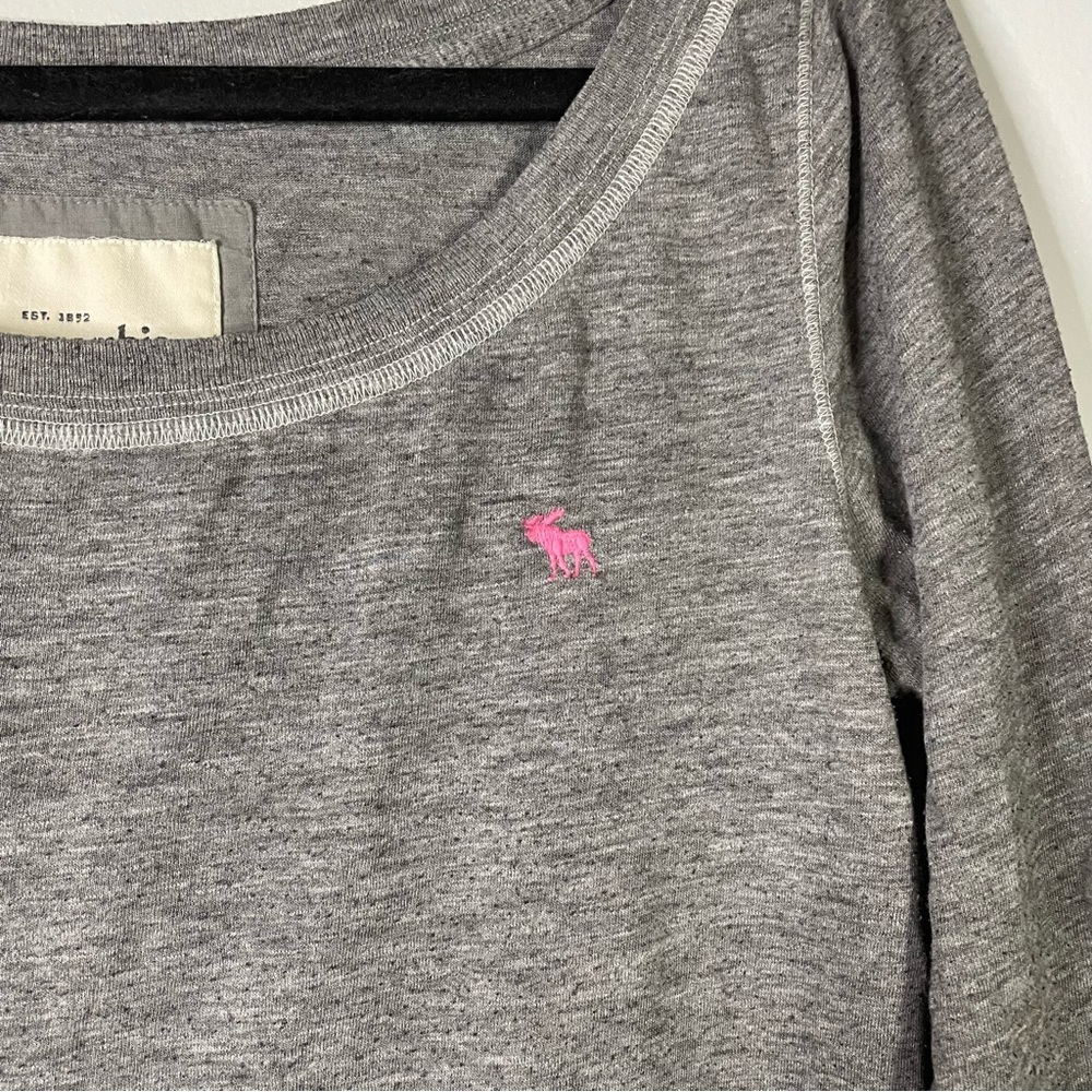 Abercrombie & Fitch Preppy Grey Casual Wide Neck 3/4 Sleeve Blouse Top Large - Picture 8 of 8